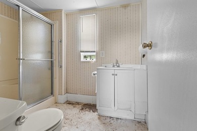 Opportunity awaits in the heart of Steinhatchee! This - photo 15