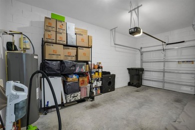 Welcome to this beautifully maintained, move-in ready townhome - photo 20
