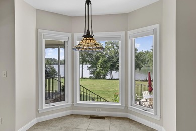 Welcome to 227 Woodlake Dr, an extraordinary lakefront retreat - photo 22