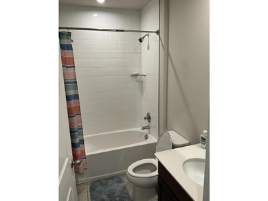 Welcome to this charming single-story home located in Avalon - photo 25