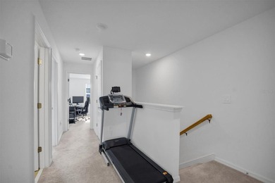 Welcome to this beautifully maintained, move-in ready townhome - photo 26