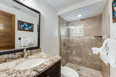 Stunning Plantation Key canal front pool home! This exceptional - photo 29