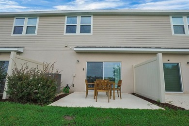 Welcome to this beautifully maintained, move-in ready townhome - photo 33