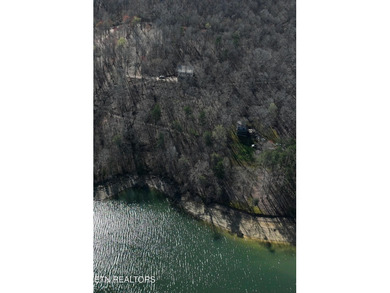 Discover the perfect blend of privacy and scenic beauty with - photo 3