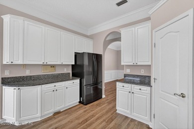 Welcome to 1104 N Hideaway Drive, where comfort, style, and - photo 23