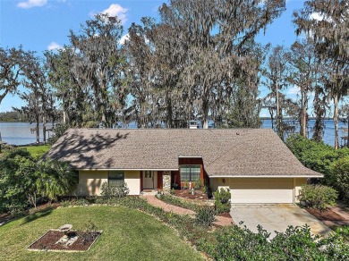 Lake Home For Sale in Leesburg, Florida