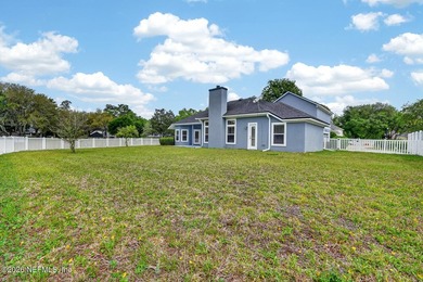 Welcome to 1104 N Hideaway Drive, where comfort, style, and - photo 46