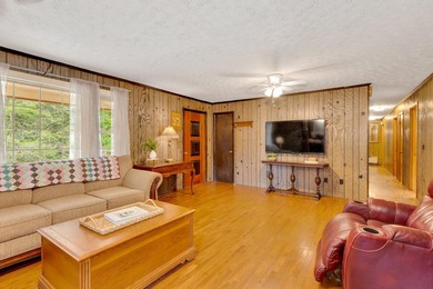 First time ever offered on the market! This well-maintained - photo 11