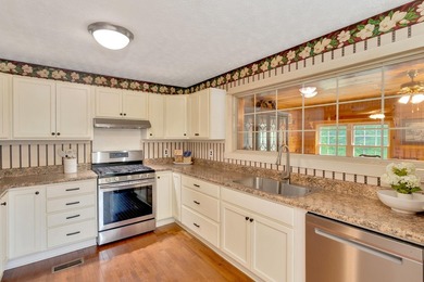 First time ever offered on the market! This well-maintained - photo 15