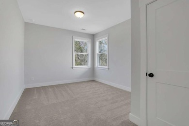 MOVE IN READY! Home is priced to sell! A massive FINISHED - photo 21