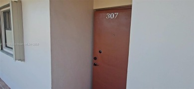 Lake Condo For Sale in Sunrise, Florida