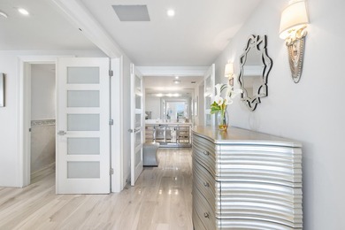 The most sought-after unit in the Harbour Houseplete gut - photo 21