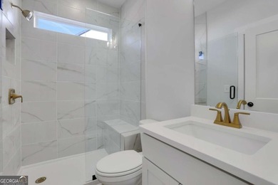 MOVE IN READY! Home is priced to sell! A massive FINISHED - photo 23