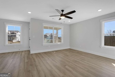 MOVE IN READY! Home is priced to sell! A massive FINISHED - photo 24