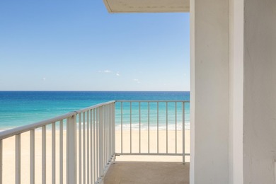 The most sought-after unit in the Harbour Houseplete gut - photo 28