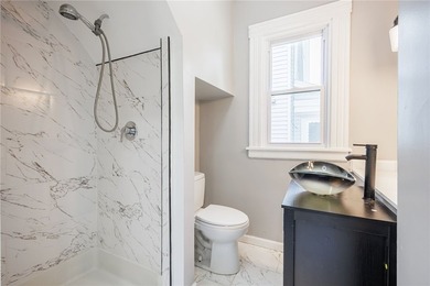 Welcome to 420 Columbia Ave; a beautifully updated 4-bedroom, 2 - photo 8