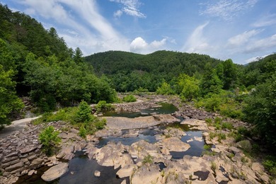 First time ever offered on the market! This well-maintained - photo 42