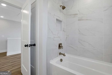 MOVE IN READY! Home is priced to sell! A massive FINISHED - photo 42