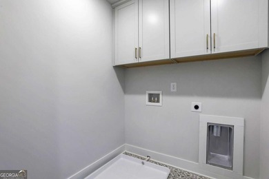 MOVE IN READY! Home is priced to sell! A massive FINISHED - photo 43