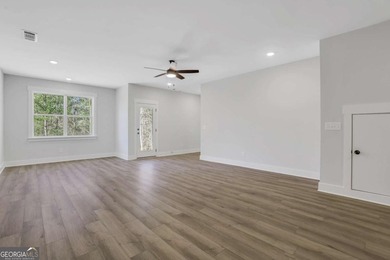MOVE IN READY! Home is priced to sell! A massive FINISHED - photo 45