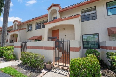Lake Condo For Sale in Deerfielde Beach, Florida