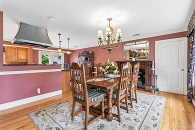 Fantastic Opportunity in Harborfields SD! Pristine Split-Level - photo 5