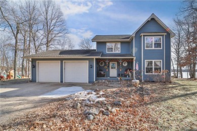 Velvet Lake Home For Sale in Crosslake Minnesota