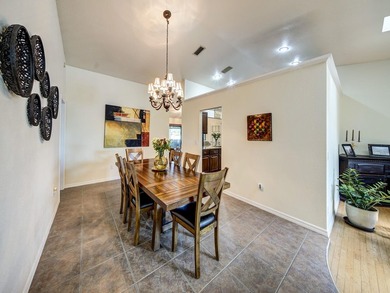 We're thrilled to present this lovely 4-bedroom, 2-bath home - photo 14