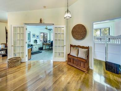 We're thrilled to present this lovely 4-bedroom, 2-bath home - photo 19