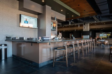 Available now! Condo is currently in the Rental Program