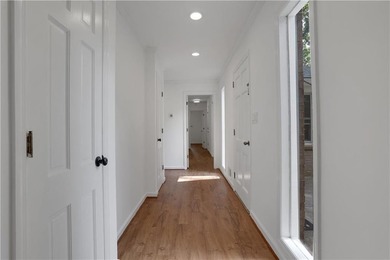 Welcome to this spacious brick ranch in the heart of Tucker - photo 25