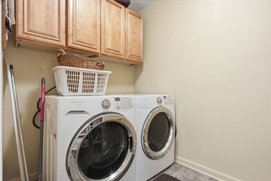 Rare opportunity to own this spacious 4 bedroom 3.5 bath ranch - photo 27