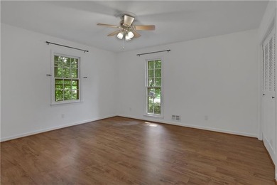 Welcome to this spacious brick ranch in the heart of Tucker - photo 28