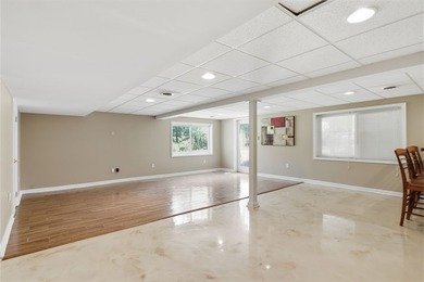 Rare opportunity to own this spacious 4 bedroom 3.5 bath ranch - photo 30