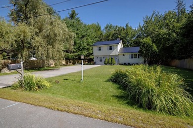Adorable split level ranch in immaculate shape with large fenced - photo 1