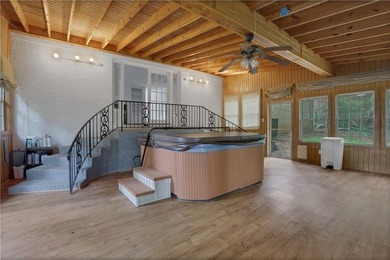 Welcome to this spacious brick ranch in the heart of Tucker - photo 43