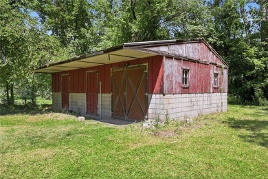Rare opportunity to own this spacious 4 bedroom 3.5 bath ranch - photo 47