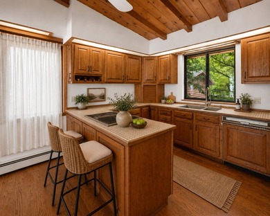 Discover a truly unique lakefront retreat filled with character - photo 3