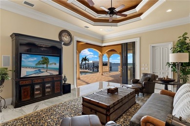 Experience the perfect blend of luxury and warmth in this - photo 13