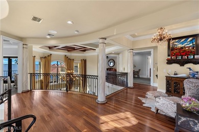 Experience the perfect blend of luxury and warmth in this - photo 29