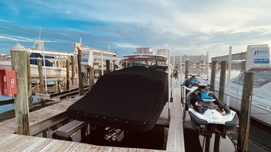 D-7 Boat slip is a 36 x 16 ft wt slip located in Marbella Yacht - photo 1