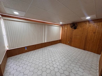 ENCLOLSED PATIO WITH AC!! 1,400 SQFT of air-conditioned interior - photo 33
