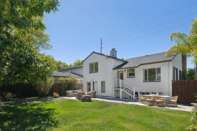 Welcome home to Redwood City! Ideally situated along a beautiful - photo 44