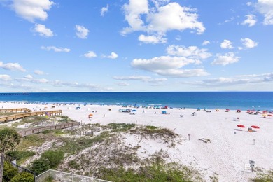 Welcome to Clearwater 4C, your perfect beachfront escape! This - photo 4