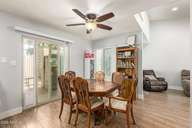Check out this charming townhome in the peaceful Bellair! With 3 - photo 5