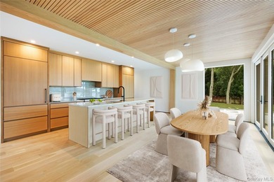 NEW WATERFRONT CONSTRUCTION Thoughtfully crafted and beautifully - photo 7