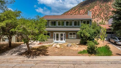 Attention River Lovers! Rarely do river adjacent properties hit - photo 1