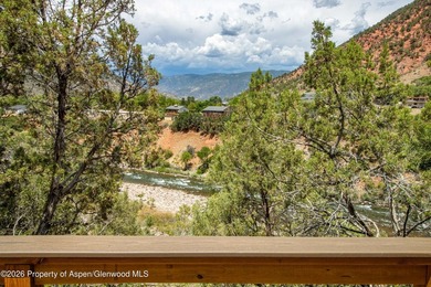 Attention River Lovers! Rarely do river adjacent properties hit - photo 3