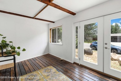 Attention River Lovers! Rarely do river adjacent properties hit - photo 4