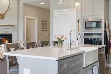 Unmatched, fully finished semi custom ranch home located in one - photo 3